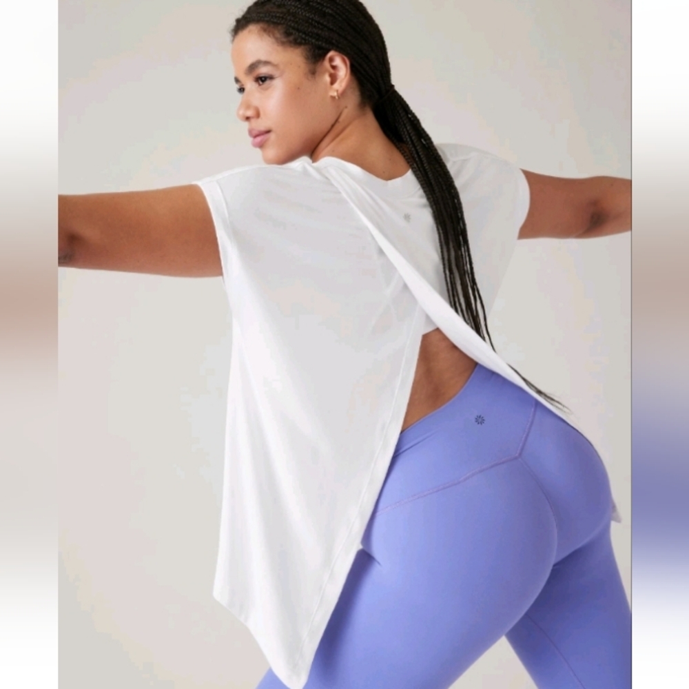 Athleta Explore Tee Split Back White V-Neck Short… - image 1